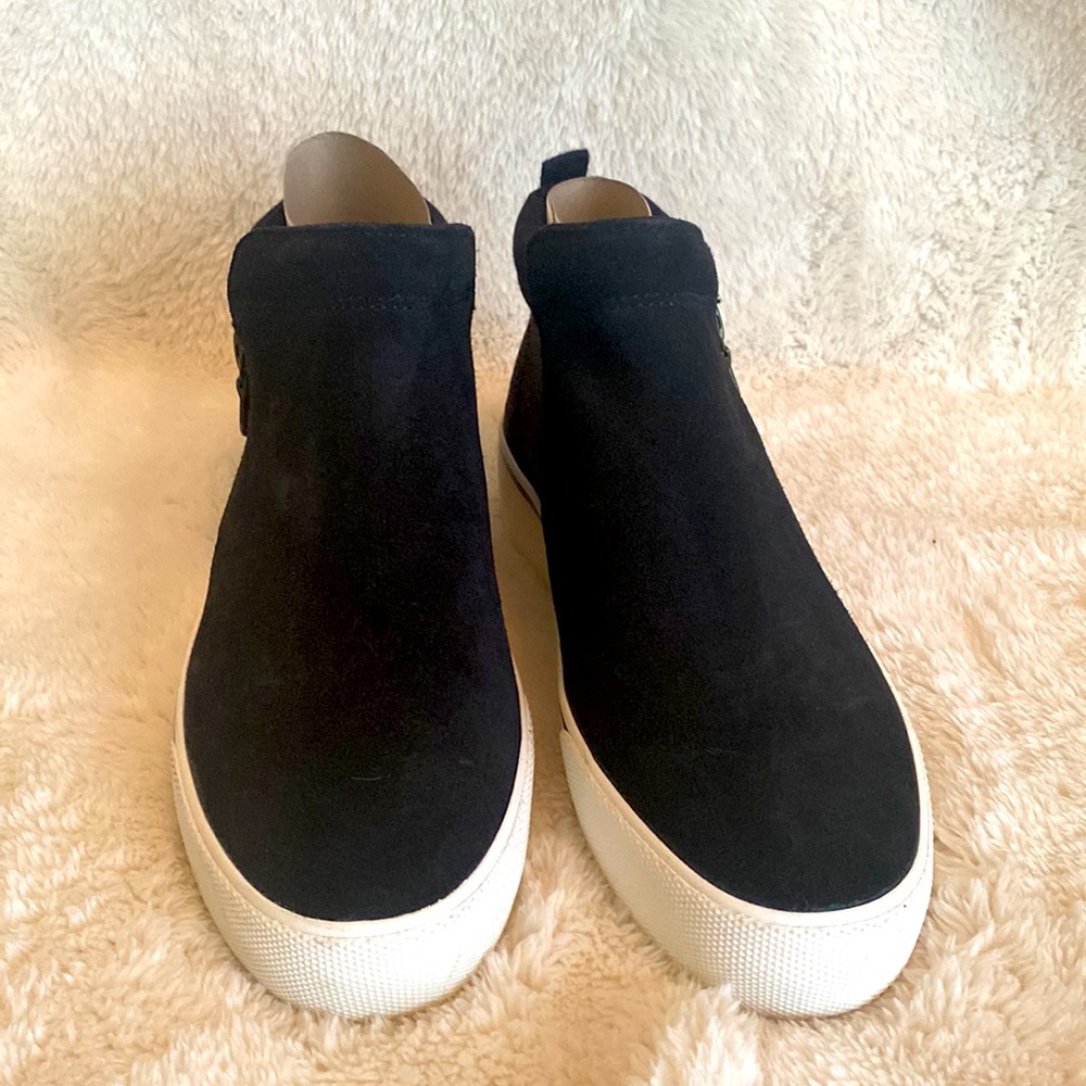 Meds, Cooper Zip Boot, Suede Black
